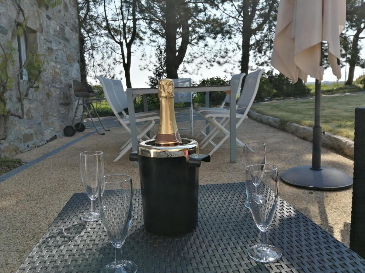 Gite De Pennenez Plomodiern エクステリア 写真